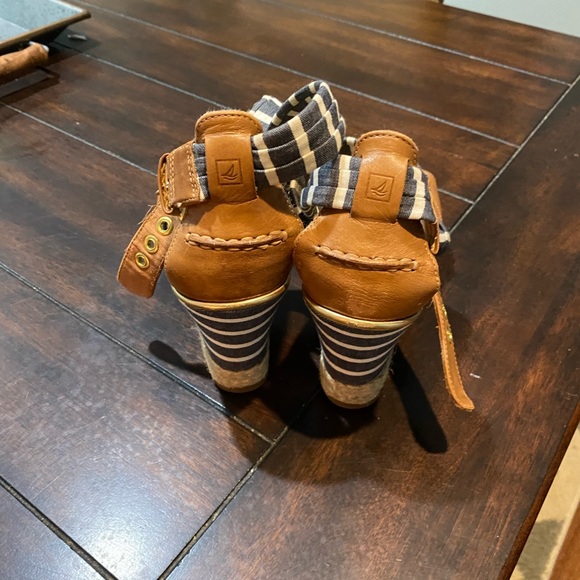 Sperry Wedge Heels - Picture 6 of 6